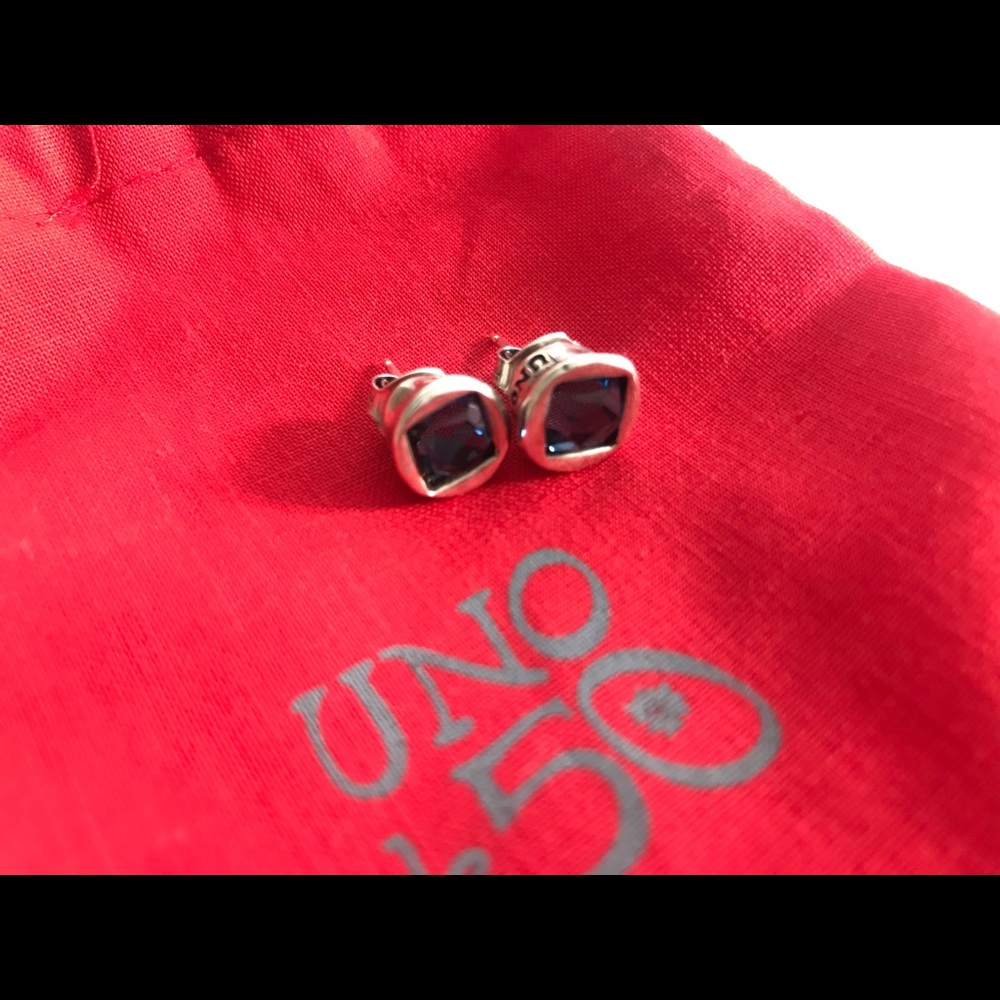 UNO de 50 Silver Plated Stud Earrings JEJEWEL
